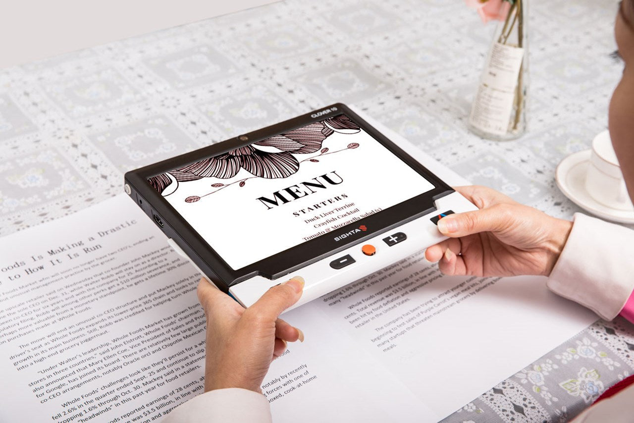 Clover 10 HD electronic magnifier with a writing/reading stand